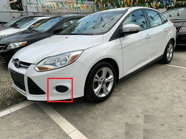 TAPA NEBLINERO DE FORD FOCUS 2013