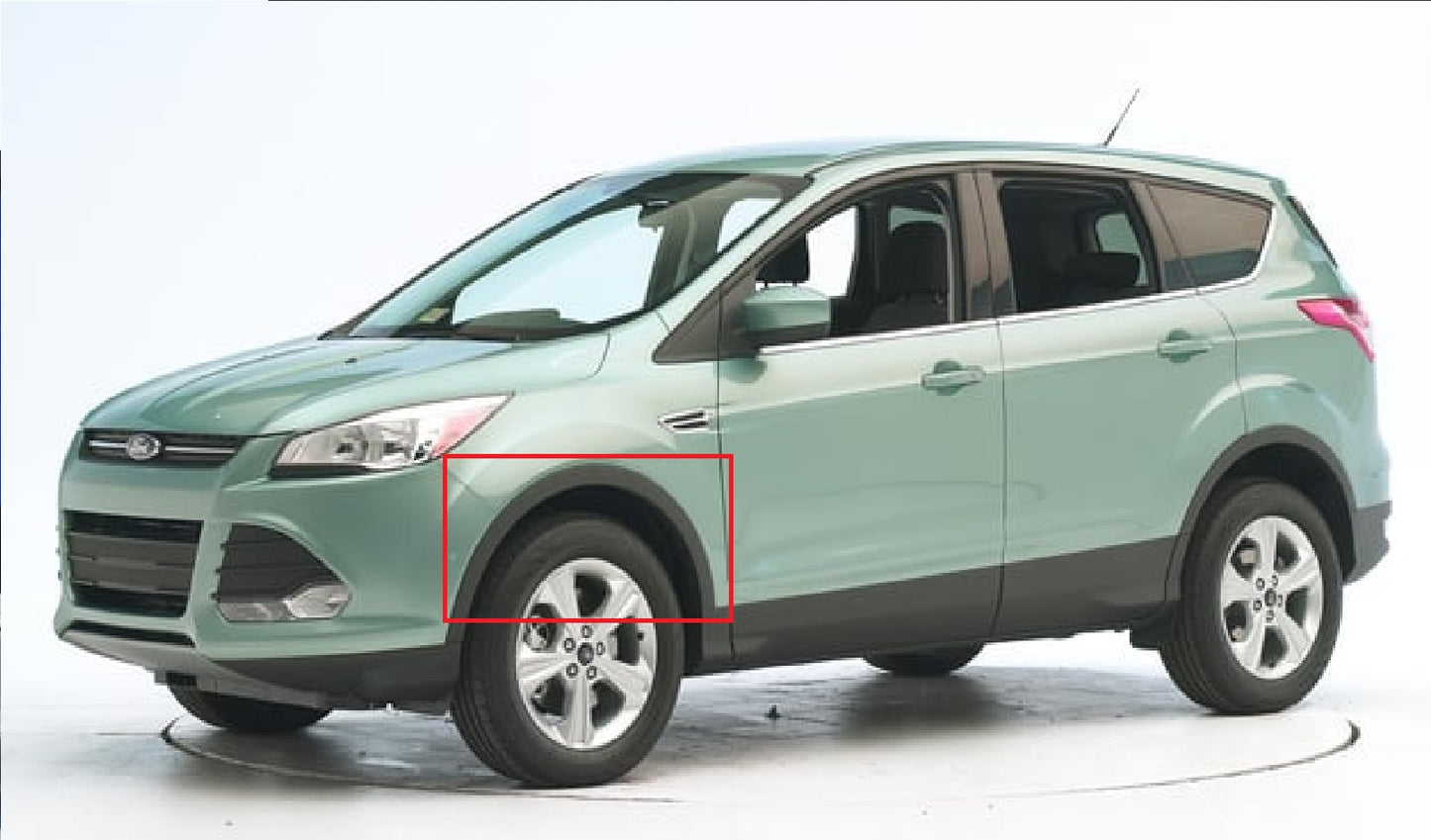 MOLDURA ABIERTA DE RUEDA DELANTERA DE FORD ESCAPE  2013-2018